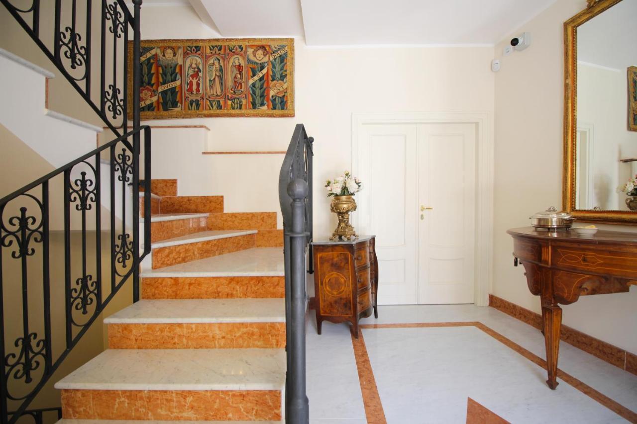 Bed and Breakfast Residenza San Flaviano, Relais Di Charme LʼAquila Exterior foto